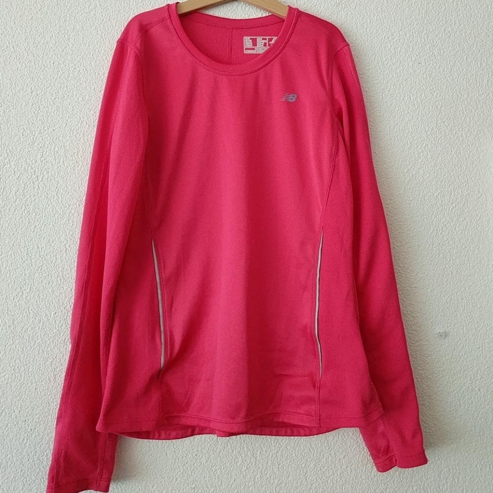New Balance pink long sleeve lightnimg dry top xs